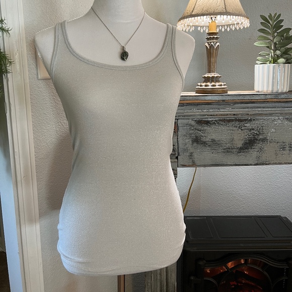 Tank top - Picture 1 of 4